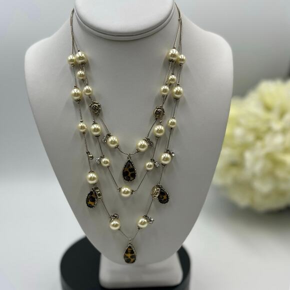 Betsey Johnson Multi‎ StrandNecklace Faux Pearl LeopardRose Statement Goldtone